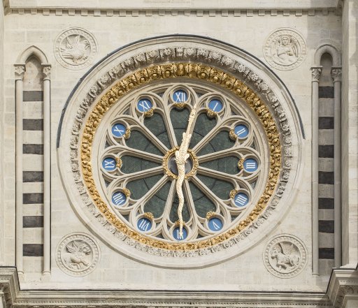 Basilique de Saint-Denis, faade occidentale, horloge  Pascal Lemaitre - Centre des monuments nationaux