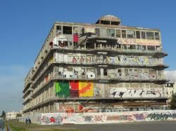 Edifice, projet street art t du canal 2012