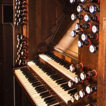 organ in the Basilica Saint-Denis built by Jean Carlier de Laon