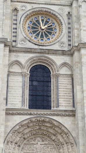 Basilique st denis : horloge et tympan - cdt93lp